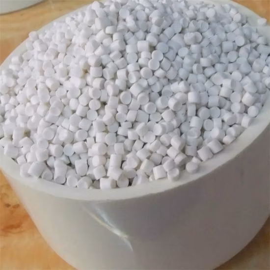 食品グレードのインフレーションフィルムを使用したプラスチック製品用のホワイトマスターバッチ